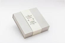 Kép betöltése a galériamegjelenítőbe: Pávatollfény Amarill Diva szett