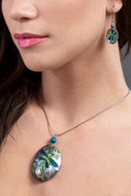 Load image into Gallery viewer, Iridescent Oil Liweran Diva collection