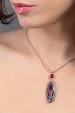 Load image into Gallery viewer, Burning Roseship Rosalith Decent Necklace
