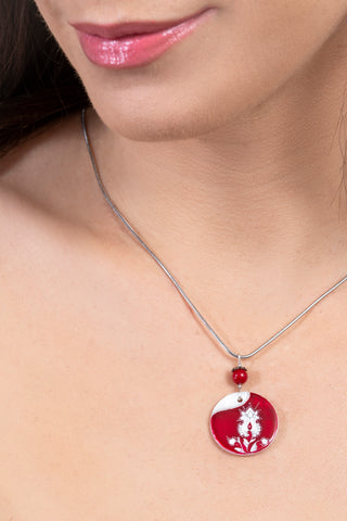 Meggypiros Tuliphen Decent nyaklánc