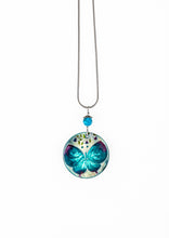 Load image into Gallery viewer, Lagoon Blue Laelleth Decent necklace
