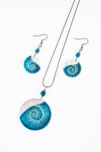 Lagoon Blue Spiralith Diva collection