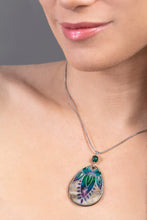 Load image into Gallery viewer, Trilliath Diva necklace with teardrop shaped pendant
