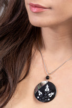 Load image into Gallery viewer, Midnight Black Tuliphen Diva necklace
