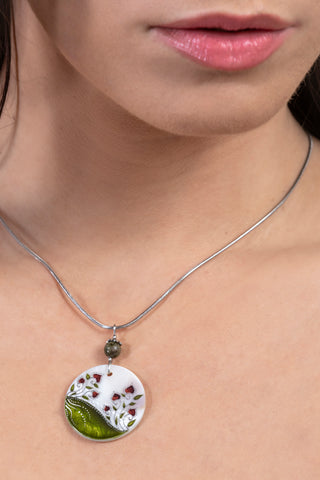 Mohazöld Tendrill Decent nyaklánc